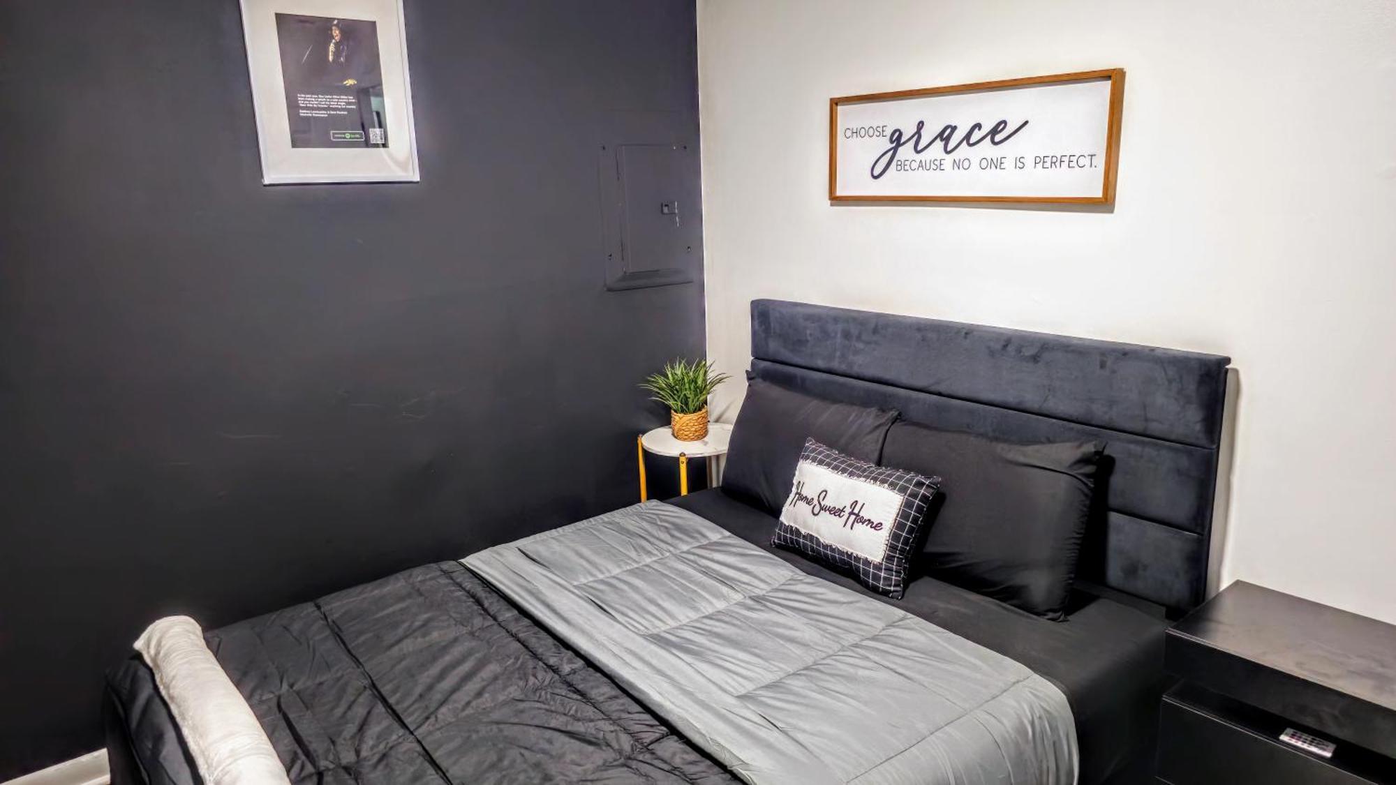 Apartment Luxury Duplex Unit In Unit A