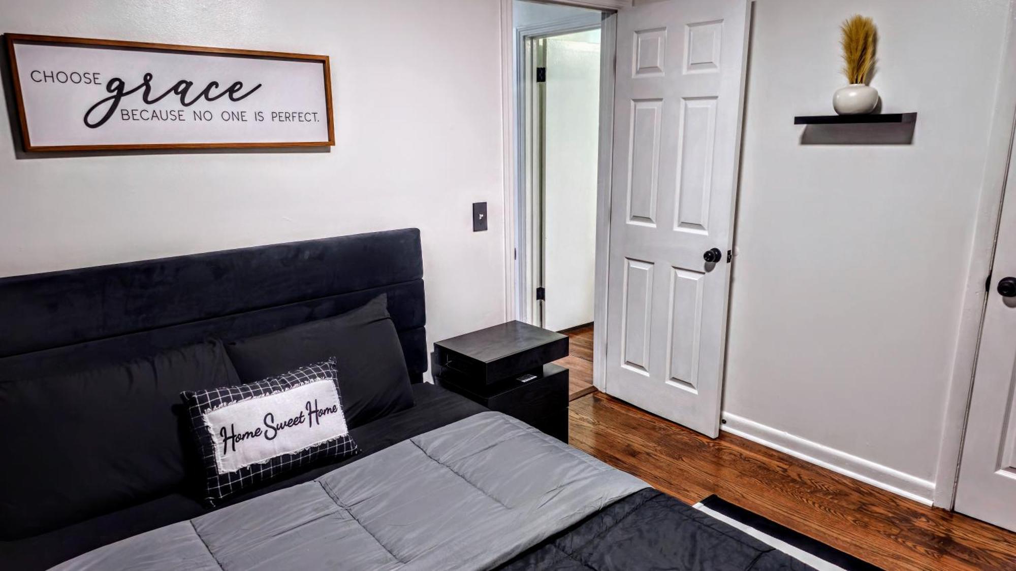 Luxury Duplex Unit In Unit A