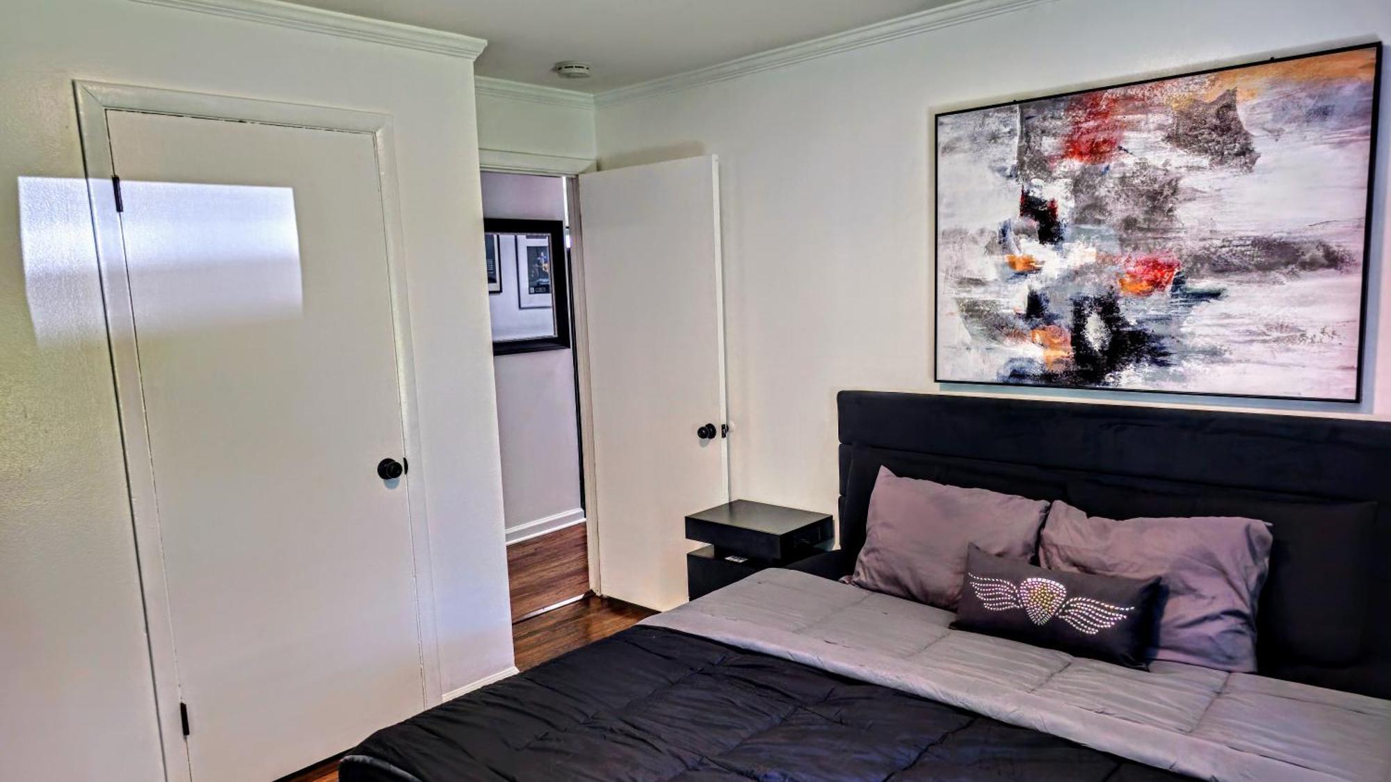 Apartment Luxury Duplex Unit In Unit A *