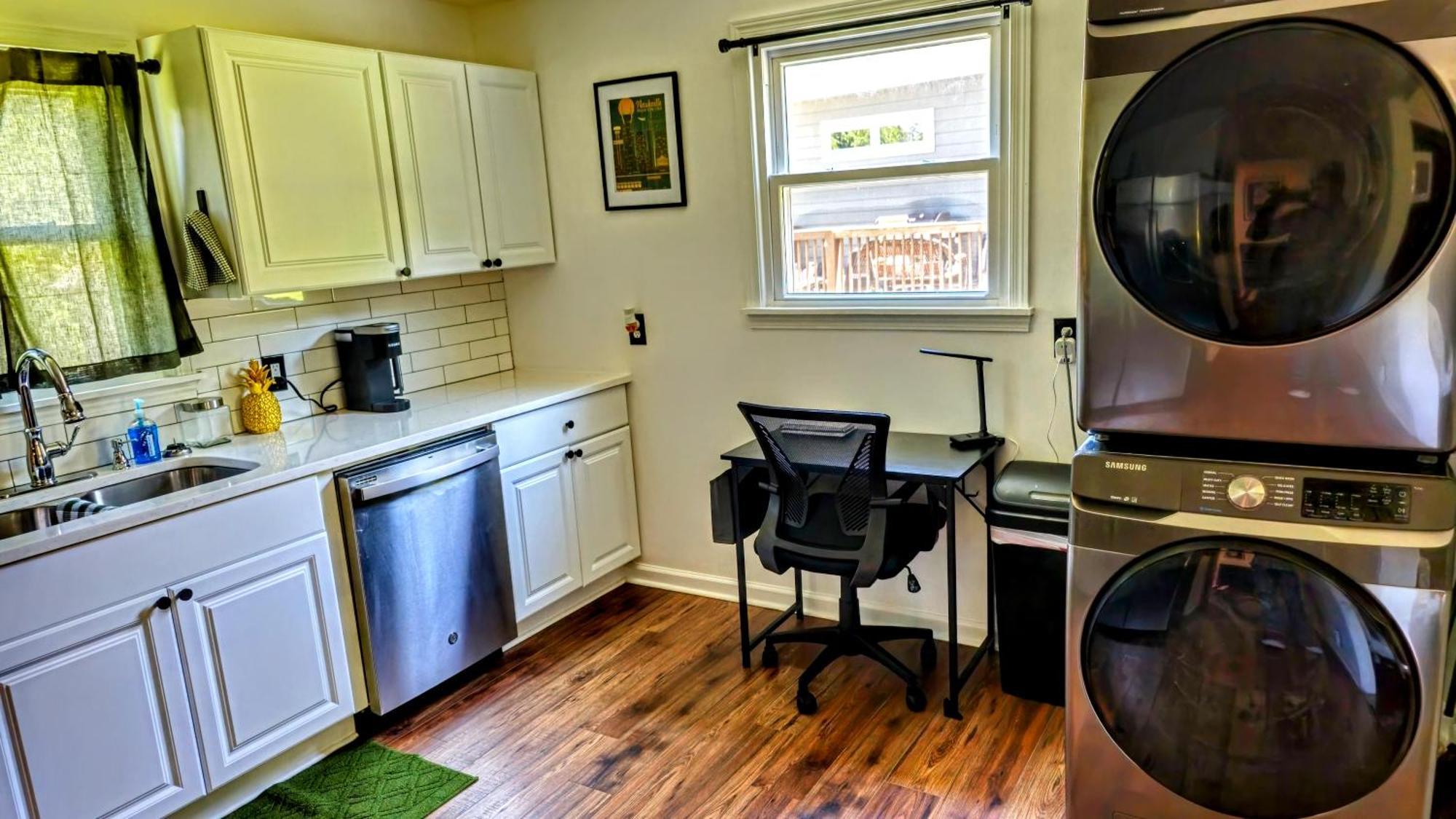 Luxury Duplex Unit In Unit A Apartamento Nashville