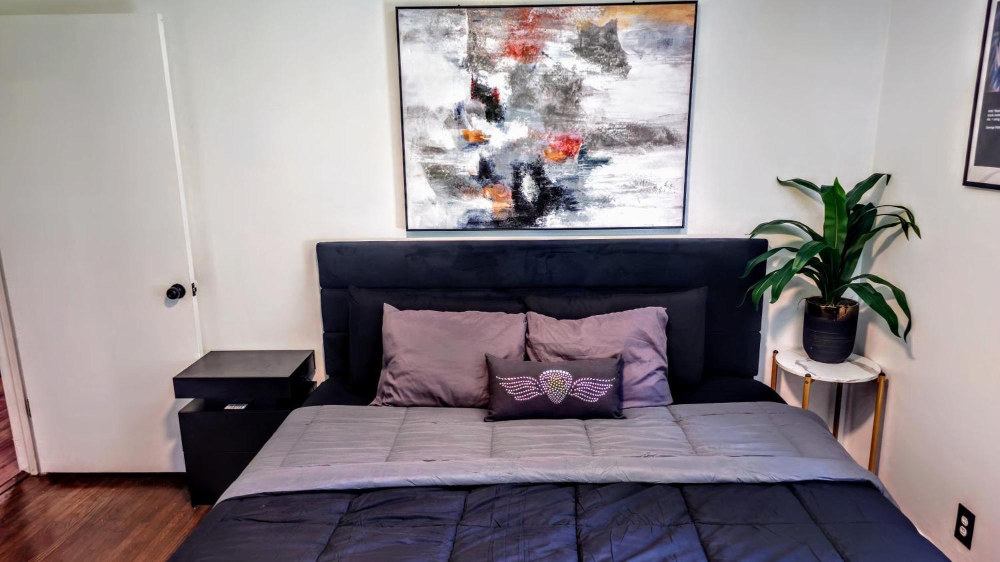 Luxury Duplex Unit In Unit A Nashville